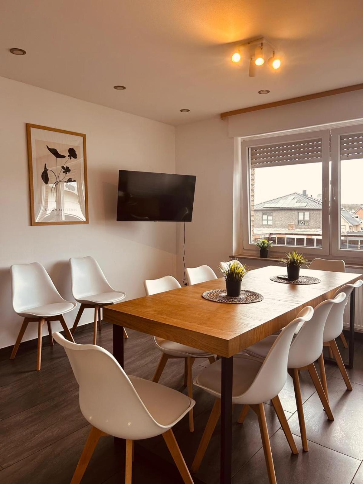 O107 Xxl I 160m2 I Kamin I Balkon I 2 Wc I Kuecheninsel Apartment