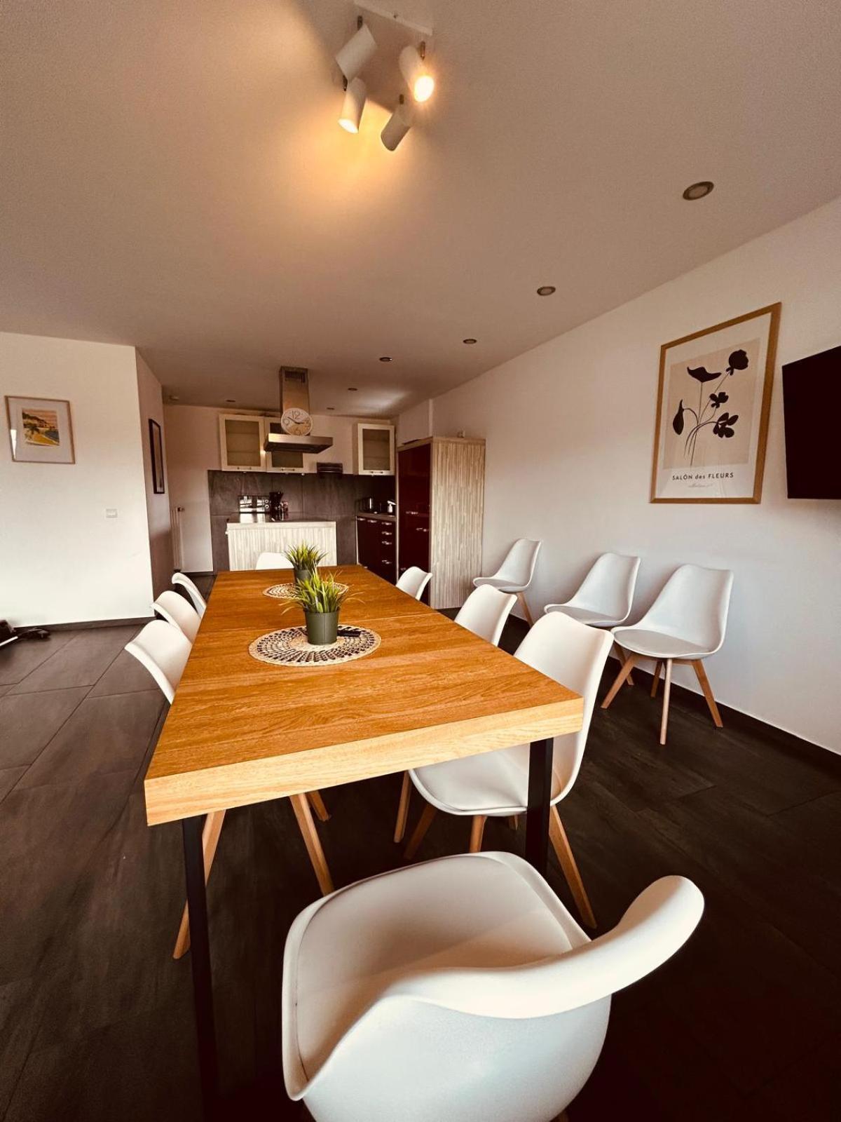 O107 Xxl I 160m2 I Kamin I Balkon I 2 Wc I Kuecheninsel Apartment *